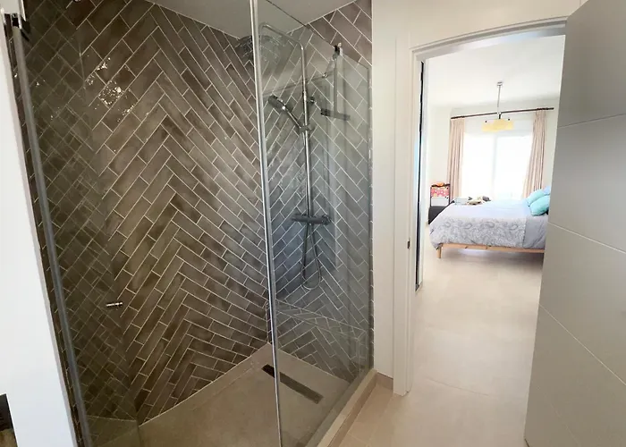 Διαμέρισμα Front With Stunning Sea Views *