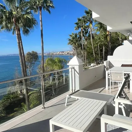 Front With Stunning Sea Views Estepona