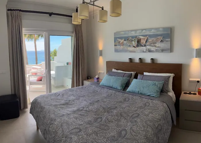 Front With Stunning Sea Views