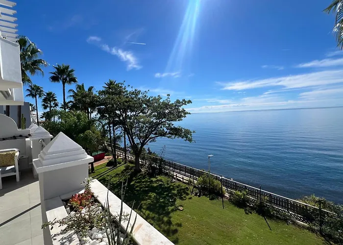 アパート Front With Stunning Sea Views *