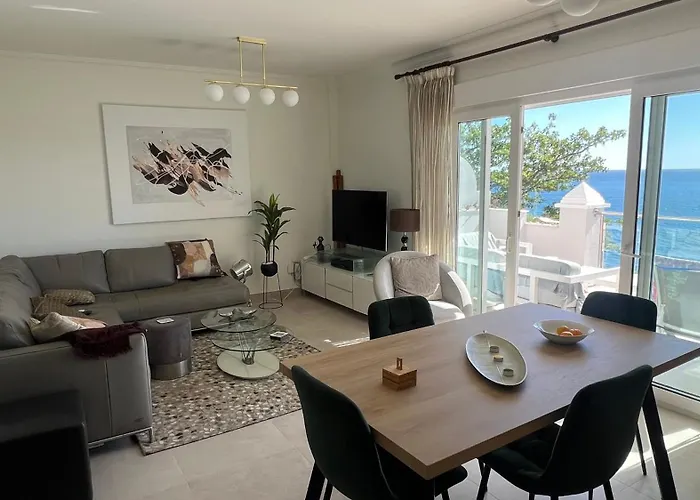 Front With Stunning Sea Views