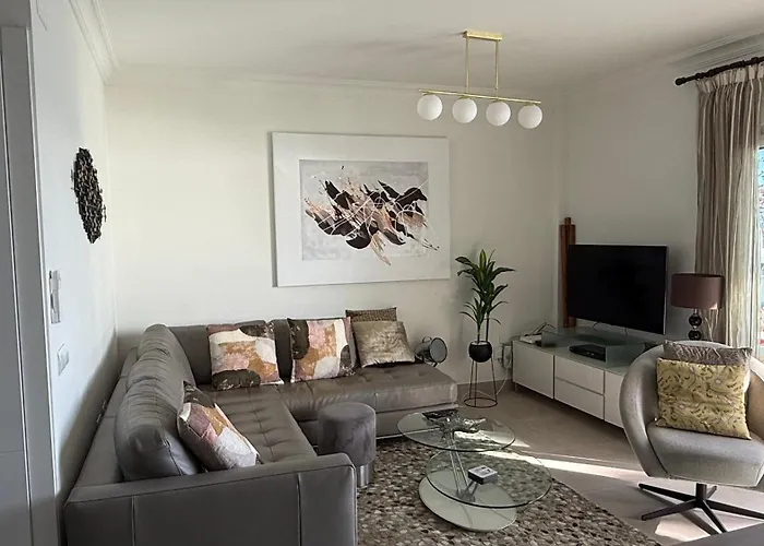 Front With Stunning Sea Views אסטפונה