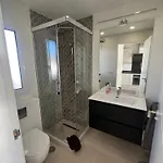 Front With Stunning Sea Views Διαμέρισμα *