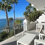 Front With Stunning Sea Views Εστεπόνα