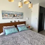 Διαμέρισμα Front With Stunning Sea Views